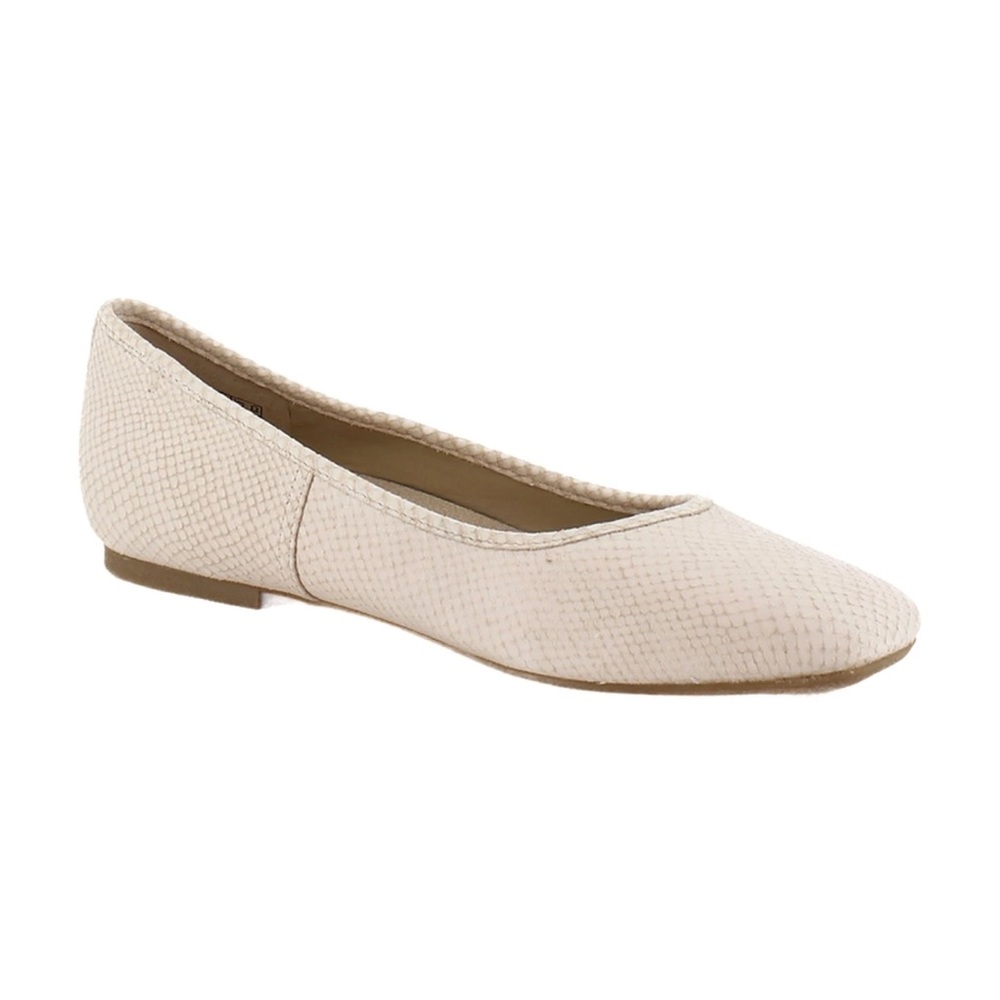 Vionic Women's Cream Textured Ballet Flats